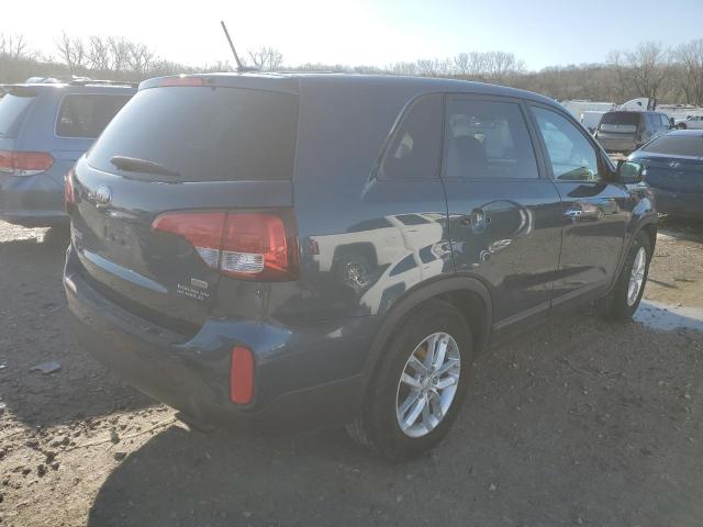 Photo 3 from auction – 2014 KIA SORENTO LX with VIN 5XYKT3A67EG430100