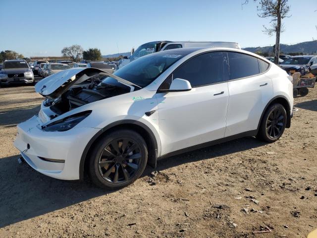 TESLA MODEL Y 2023 с VIN 7SAYGDEE5PF740779 - Снимка от търг