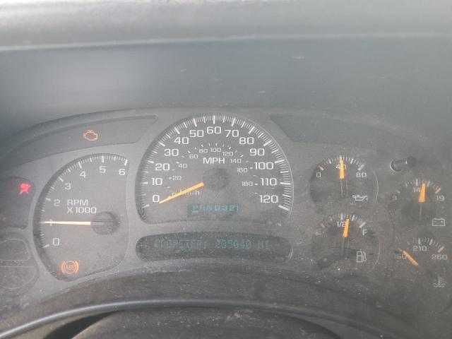 Снимка 9 от търг – 2003 CHEVROLET SILVERADO с VIN 1GCEK19V13E156849