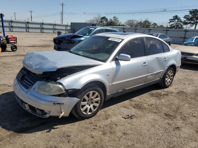 VOLKSWAGEN PASSAT GLS 2003 with VIN WVWPH63B73P266747 - Photo from auction