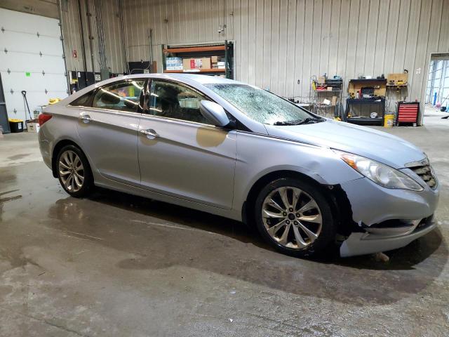 Photo 4 from auction – 2011 HYUNDAI SONATA SE with VIN 5NPEC4AC0BH129214