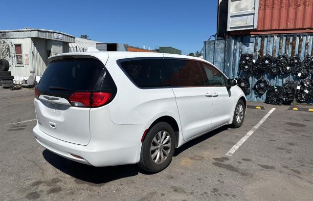 Photo 4 from auction – 2017 CHRYSLER PACIFICA T with VIN 2C4RC1DG1HR531933