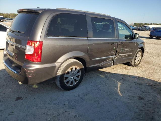Photo 3 from auction – 2016 CHRYSLER TOWN & COU with VIN 2C4RC1BG4GR296445