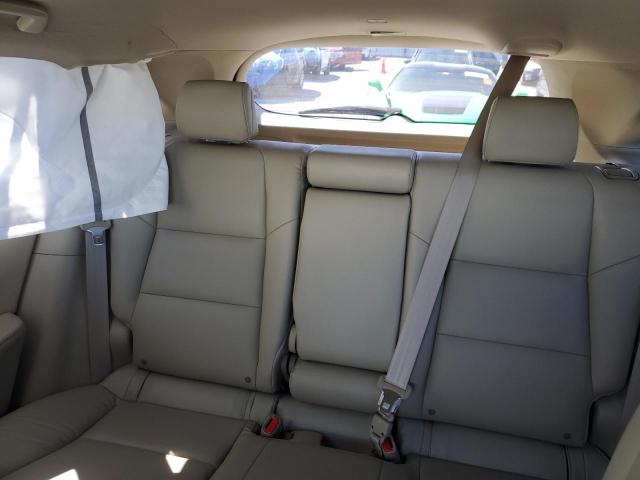 Photo 10 from auction – 2018 ACURA RDX with VIN 5J8TB3H33JL004651
