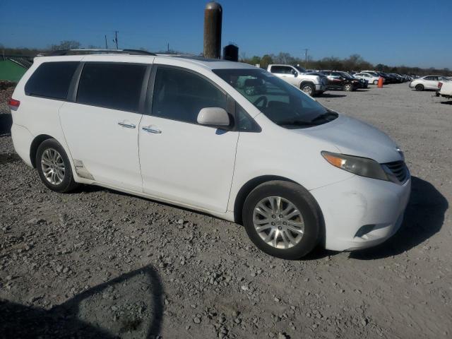 Photo 4 from auction – 2011 TOYOTA SIENNA XLE with VIN 5TDYK3DCXBS148577