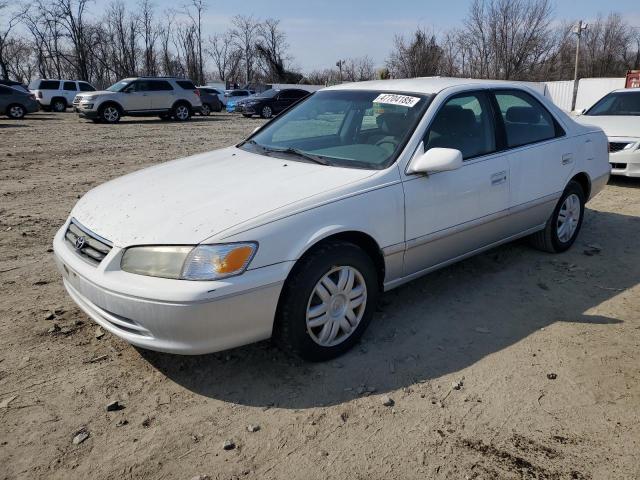 TOYOTA CAMRY CE 2001 with VIN 4T1BG22K11U804327 - Photo from auction