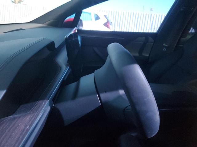 Photo 9 from auction – 2022 TESLA MODEL X with VIN 7SAXCDE51NF340092