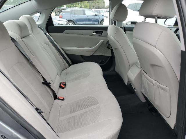 Photo 10 from auction – 2018 HYUNDAI SONATA SE with VIN 5NPE24AF2JH700231