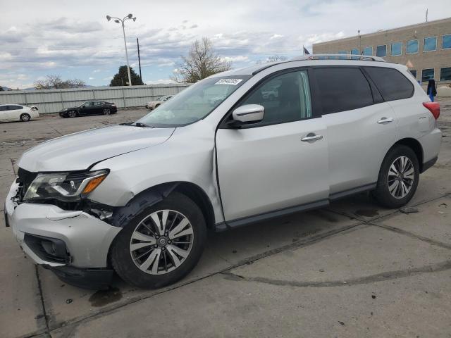 Photo 1 from auction – 2017 NISSAN PATHFINDER with VIN 5N1DR2MM0HC650405