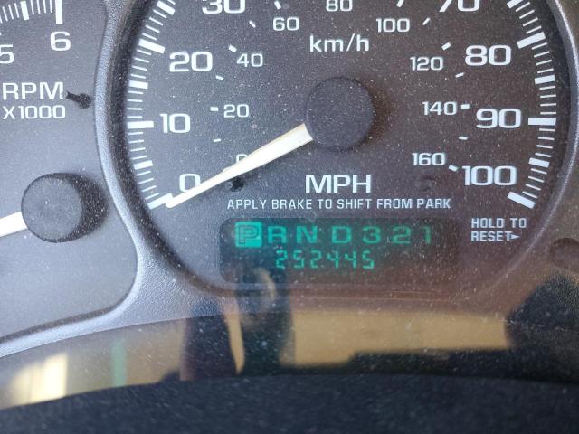 Photo 9 from auction – 2002 CHEVROLET SILVERADO with VIN 2GCEC19T721107361