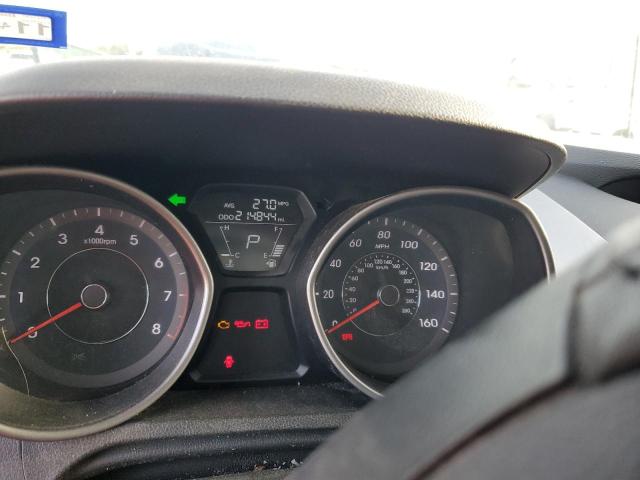 Photo 9 from auction – 2012 HYUNDAI ELANTRA GL with VIN 5NPDH4AEXCH147073