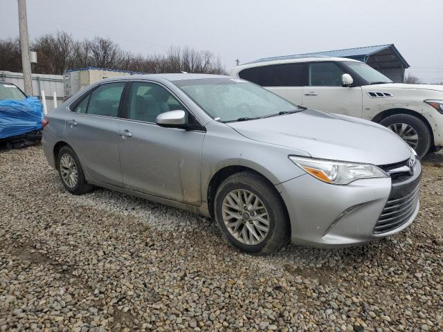 Снимка 4 от търг – 2016 TOYOTA CAMRY с VIN 4T4BF1FK5GR573129