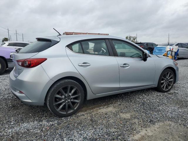 Photo 3 from auction – 2018 MAZDA 3 TOURING with VIN 3MZBN1L37JM218129