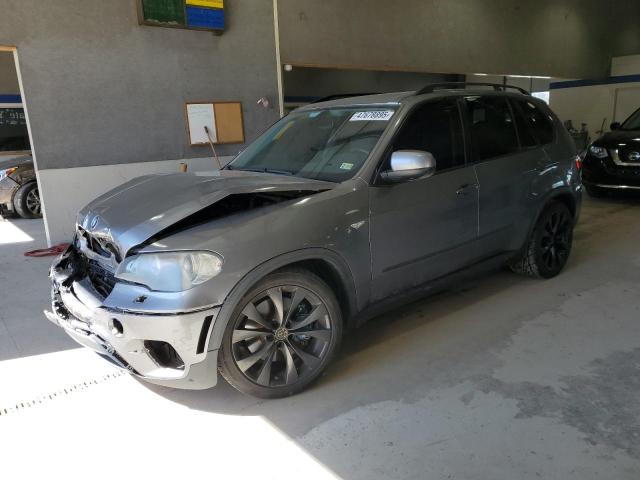 BMW X5 XDRIVE5 2011 with VIN 5UXZV8C52BL417196 - Photo from auction