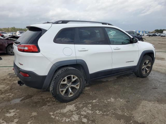 Photo 3 from auction – 2017 JEEP CHEROKEE T with VIN 1C4PJMBS8HW569205