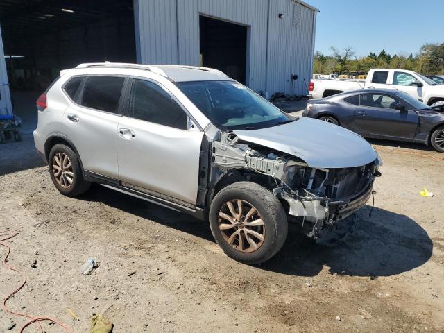 Photo 4 from auction – 2019 NISSAN ROGUE S with VIN KNMAT2MT0KP525548