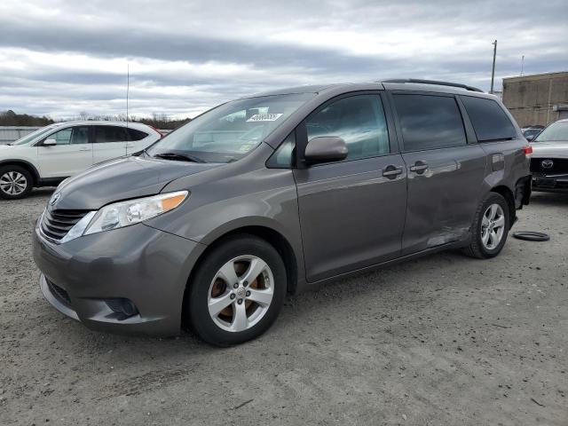 TOYOTA SIENNA LE 2013 with VIN 5TDKK3DC3DS333143 - Photo from auction