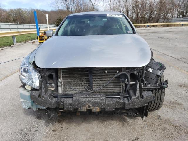 Photo 5 from auction – 2015 INFINITI Q40 with VIN JN1CV6AR2FM520235