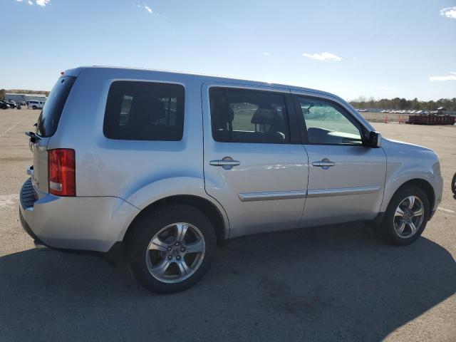 Photo 3 from auction – 2015 HONDA PILOT SE with VIN 5FNYF4H37FB009361