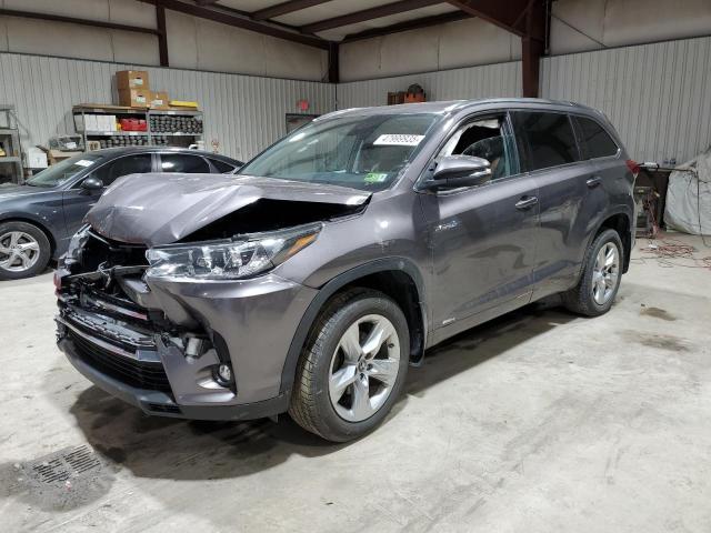 TOYOTA HIGHLANDER 2019 with VIN 5TDDGRFH9KS061037 - Photo from auction