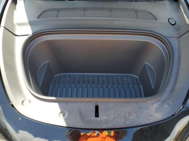 Photo 12 from auction – 2022 TESLA MODEL Y with VIN 7SAYGDEF4NF389207