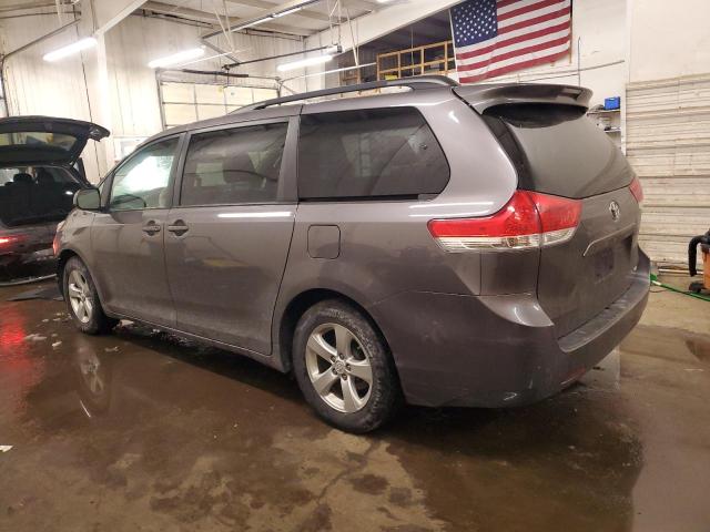 Photo 2 from auction – 2014 TOYOTA SIENNA LE with VIN 5TDKK3DC8ES513154