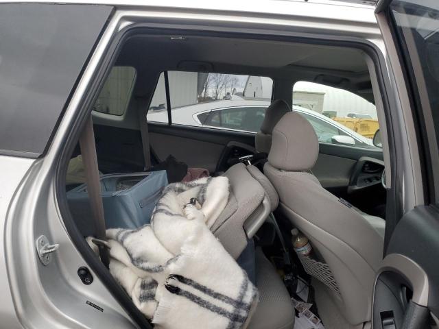 Photo 10 from auction – 2007 TOYOTA RAV4 LIMIT with VIN JTMBD31V675053792