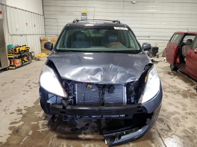 Photo 5 from auction – 2007 TOYOTA SIEANNA with VIN 5TDBK22C27S000773