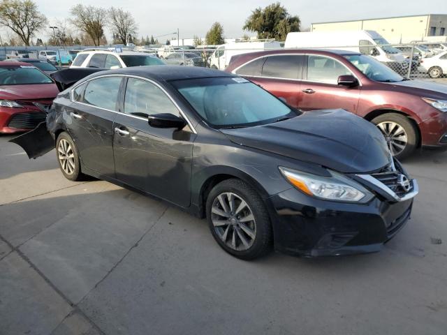 Photo 4 from auction – 2017 NISSAN ALTIMA 2.5 with VIN 1N4AL3AP6HC225659