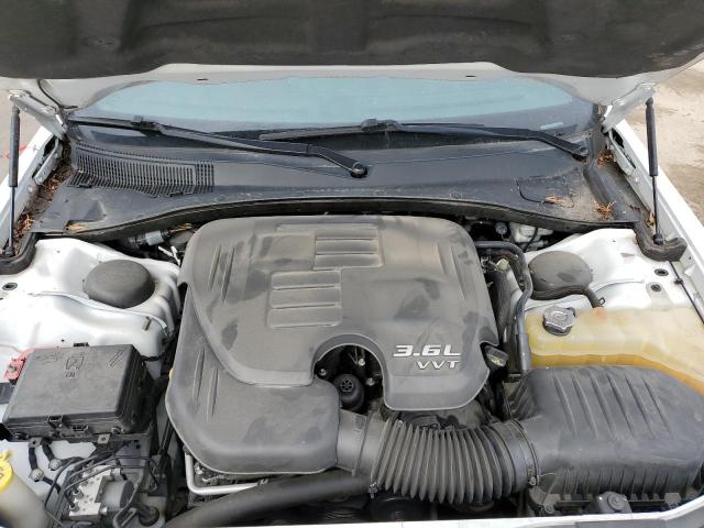 Photo 11 from auction – 2015 CHRYSLER 300 S with VIN 2C3CCABG1FH921138