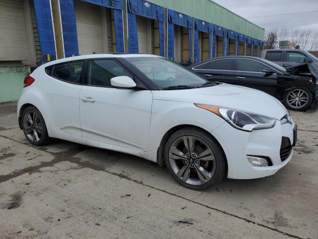 Photo 4 from auction – 2016 HYUNDAI VELOSTER with VIN KMHTC6AD4GU274812