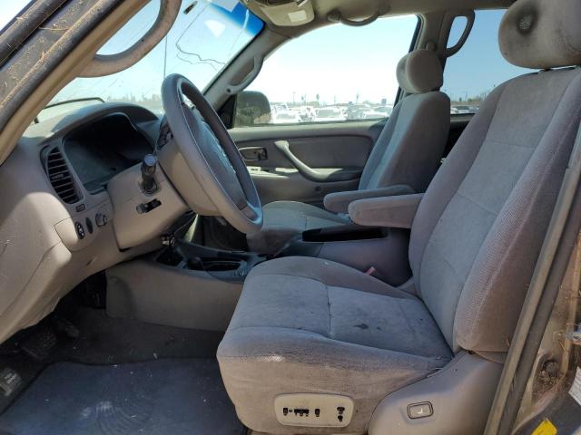 Photo 7 from auction – 2004 TOYOTA SEQUOIA SR with VIN 5TDBT44A44S214664