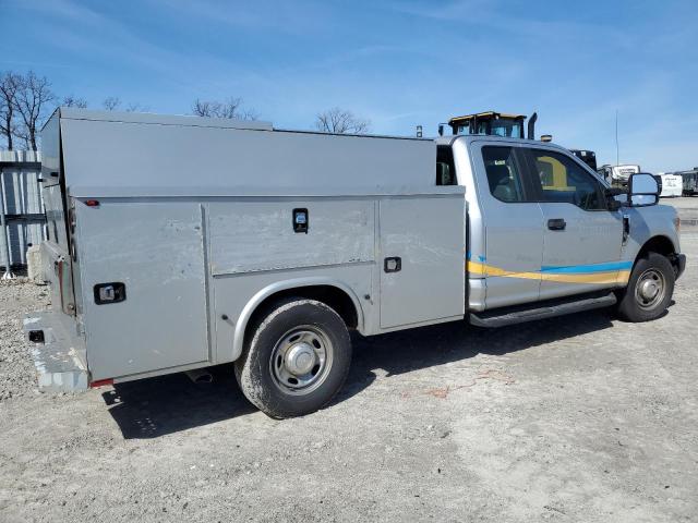 Photo 3 from auction – 2017 FORD F350 SUPER with VIN 1FD7X3E63HEB61803