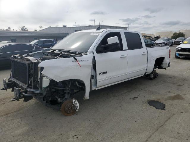 CHEVROLET SILVERADO 2017 with VIN 3GCUKREC8HG121398 - Photo from auction
