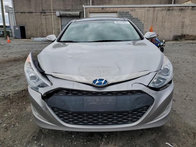 Photo 5 from auction – 2014 HYUNDAI SONATA HYB with VIN KMHEC4A40EA108136