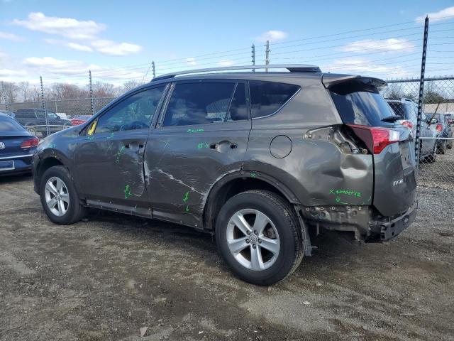 Photo 2 from auction – 2013 TOYOTA RAV4 XLE with VIN JTMWFREV4D5000478