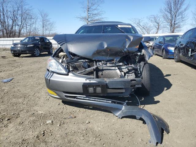 Photo 5 from auction – 2003 TOYOTA CAMRY LE with VIN 4T1BE32K93U190299