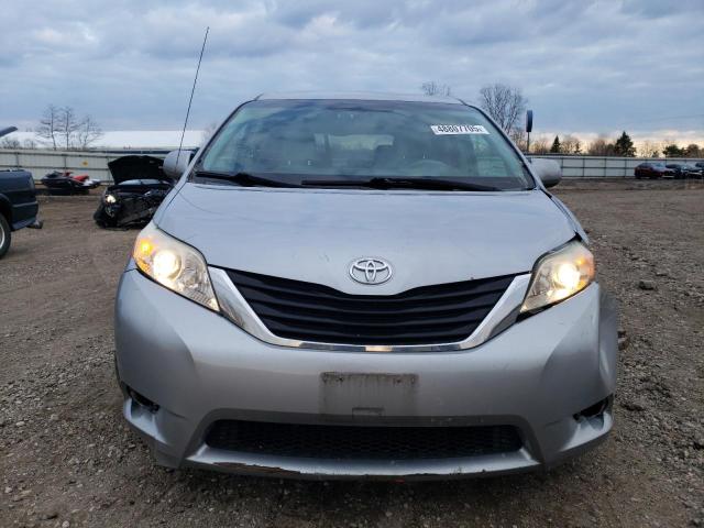 Photo 5 from auction – 2012 TOYOTA SIENNA LE with VIN 5TDKK3DC9CS213796