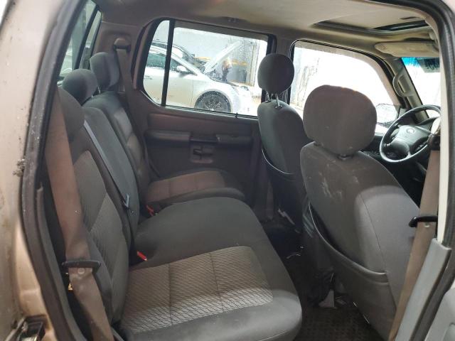 Фото 10 с аукциона – 2004 FORD EXPLORER S с VIN 1FMZU77K14UC11990