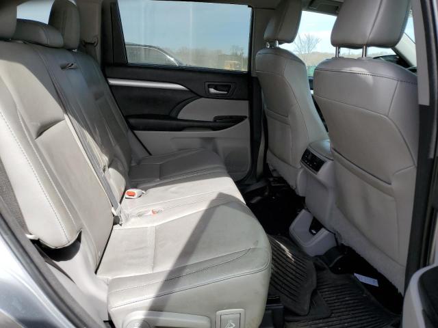 Снимка 11 от търг – 2016 TOYOTA HIGHLANDER с VIN 5TDJKRFH3GS307735