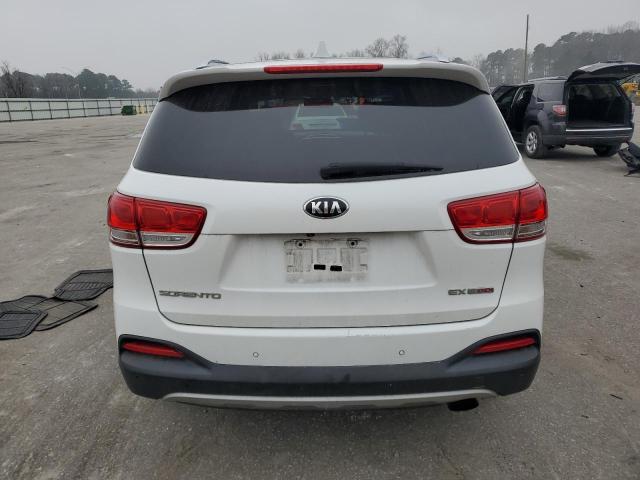 Photo 6 from auction – 2016 KIA SORENTO EX with VIN 5XYPH4A18GG125810
