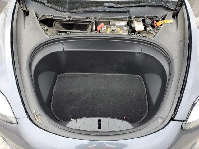 Снимка 11 от търг – 2018 TESLA MODEL 3 с VIN 5YJ3E1EA5JF059361