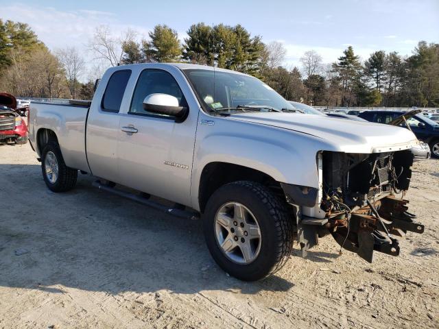 Photo 4 from auction – 2011 GMC SIERRA K15 with VIN 1GTR2WE33BZ171671