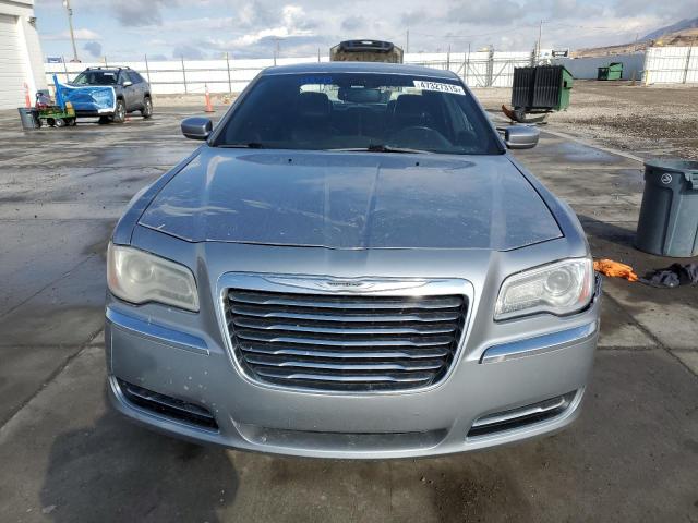 Photo 5 from auction – 2013 CHRYSLER 300 with VIN 2C3CCAAG2DH572389
