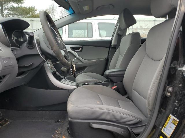 Photo 7 from auction – 2012 HYUNDAI ELANTRA GL with VIN 5NPDH4AE9CH071880