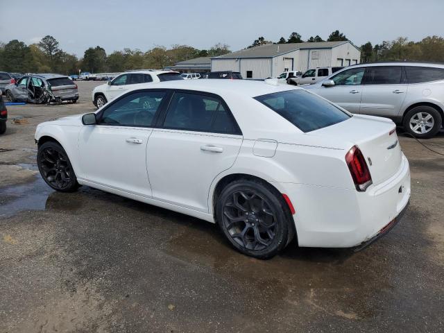 Photo 2 from auction – 2019 CHRYSLER 300 S with VIN 2C3CCABG6KH601243