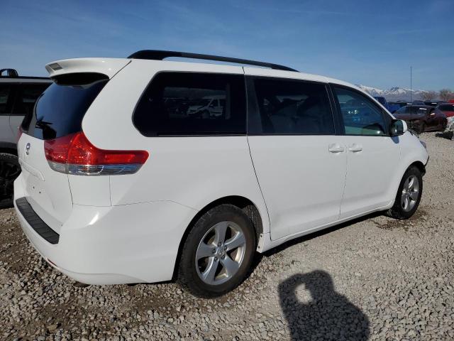 Photo 3 from auction – 2014 TOYOTA SIENNA LE with VIN 5TDKK3DC7ES407665