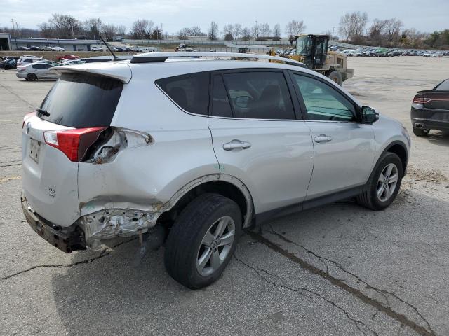 Photo 3 from auction – 2015 TOYOTA RAV4 XLE with VIN 2T3RFREV0FW374658