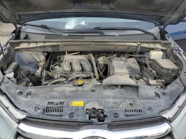 Photo 12 from auction – 2015 TOYOTA HIGHLANDER with VIN 5TDDKRFH0FS137765