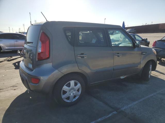 Photo 3 from auction – 2013 KIA SOUL with VIN KNDJT2A57D7636008